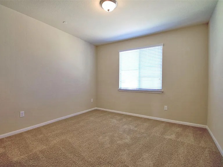 2880 Donnell Dr #1701 — Photo 16