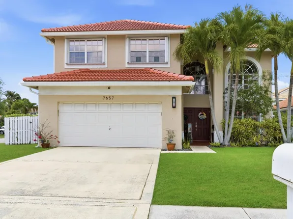 7657 Thornlee Dr, Lake Worth, FL 33467