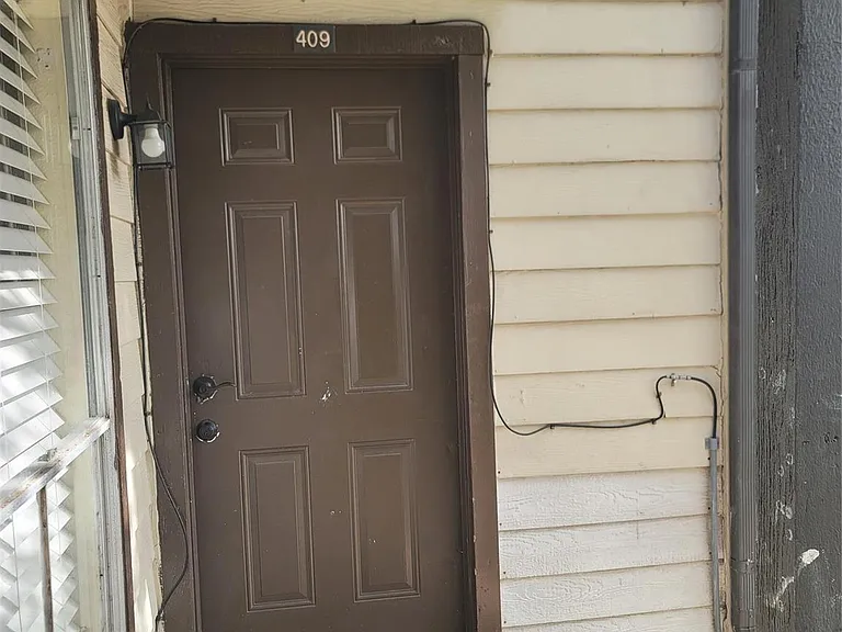 12615 Brookglade Cir #409 — Photo 22