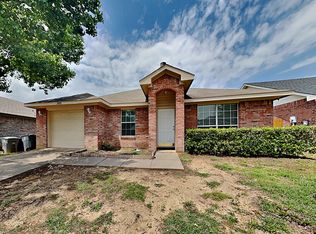 2025 Hollow Creek Dr, Dallas, TX 75253