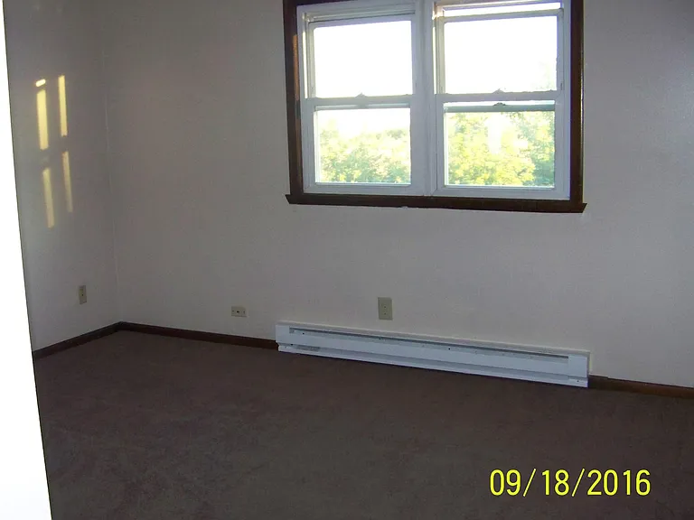 601 James St #6 — Photo 5