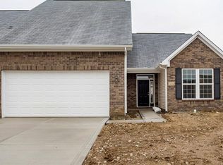 1432 Colony Park Dr, Greenwood, IN 46143