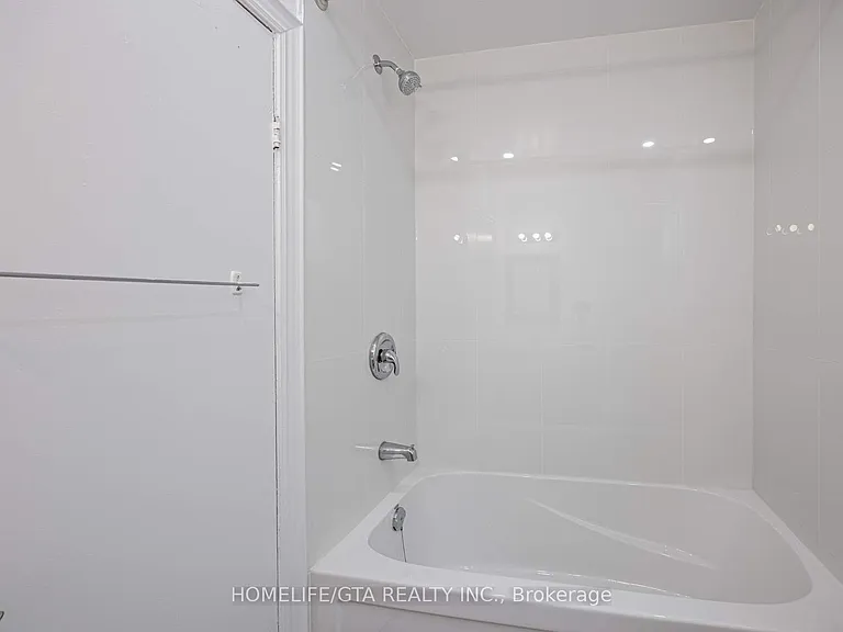 2255 Kipling Ave #1 — Photo 25