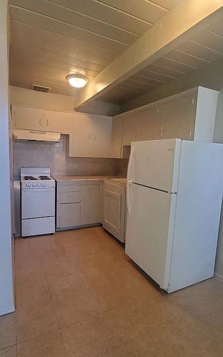 1st image of 447 N Diana St APT C