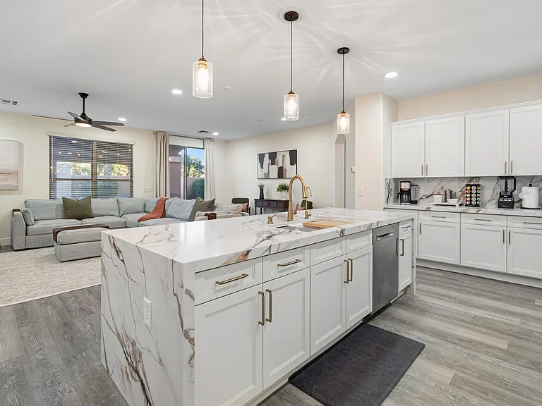 5419 S Scott Pl — Photo 7