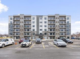 3290 Stella Cres #405, Windsor, ON N8T 3R8