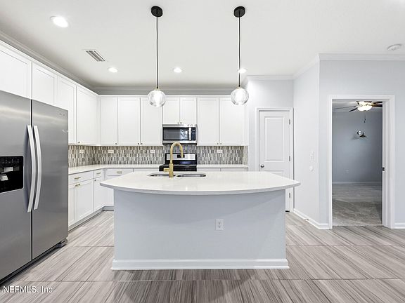 2nd image of 371 TAMAR Court