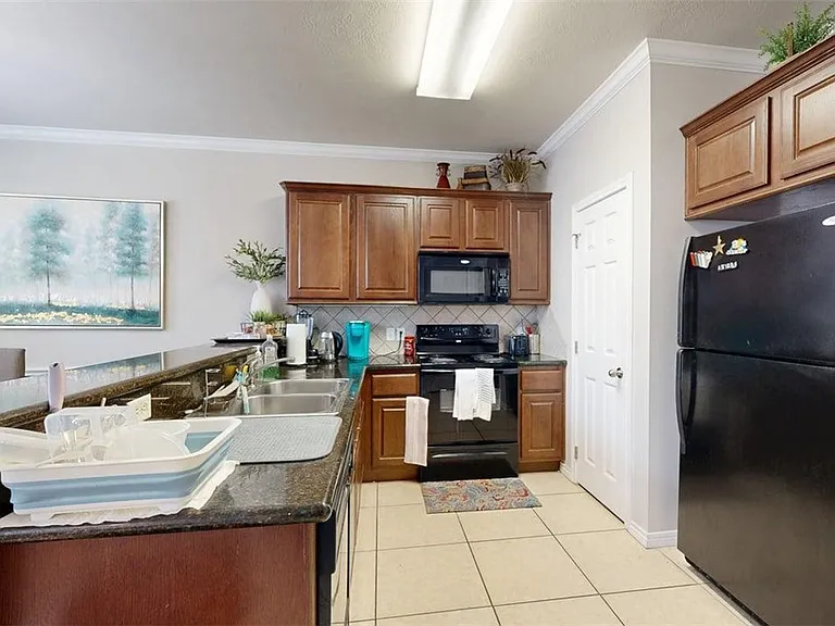 141 Forest Dr — Photo 8