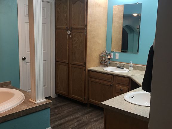 3rd image of 102 S 1st St