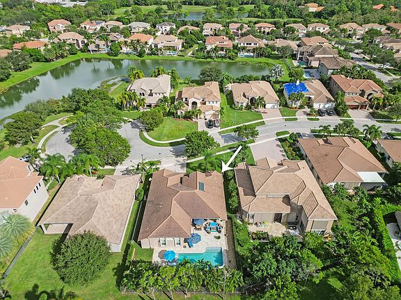 3rd image of 6069 Pond Bluff Court