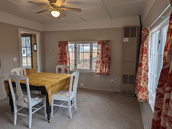 4th image of 1336 E Hess Lake Dr
