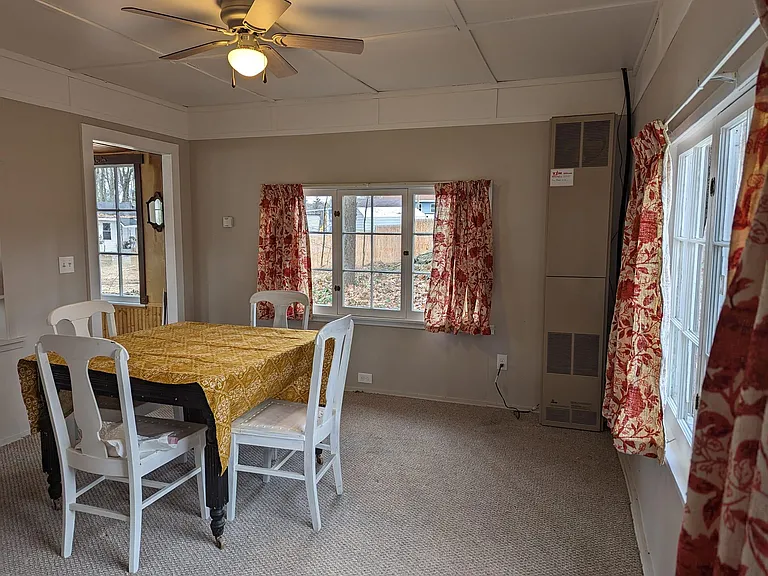 1336 E Hess Lake Dr — Photo 4