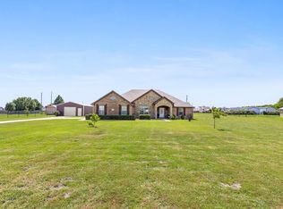 3815 Tower Cir, Nevada, TX 75173