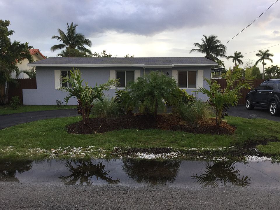 1st image of 8970 SW 156th St