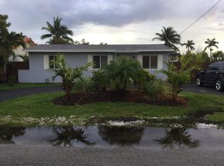 8970 SW 156th St, Palmetto Bay, FL 33157