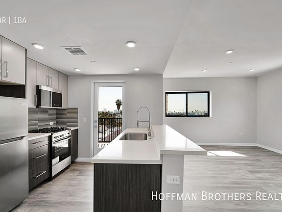 5th image of 5606 La Mirada Ave #202
