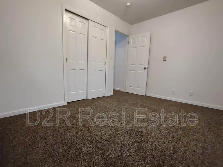 7819 Southfield Dr — Photo 10