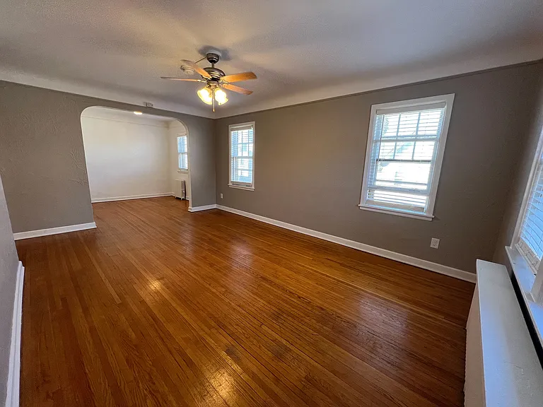 Stevens Square Apartments — Photo 63