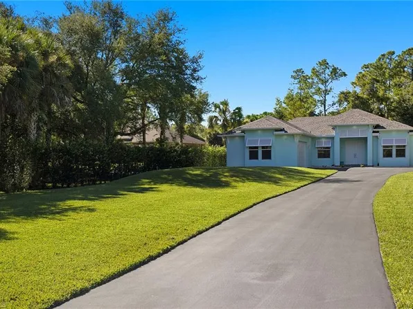 152 14th AVE NW, NAPLES, FL 34120