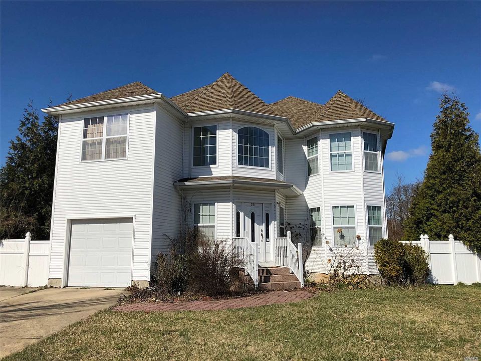 1st image of 35 Dale Dr