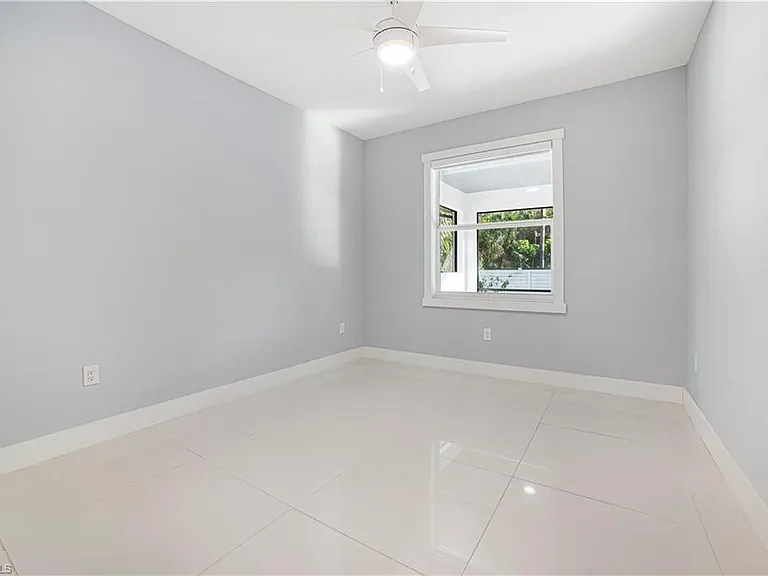 3332 6th Ave SE — Photo 16