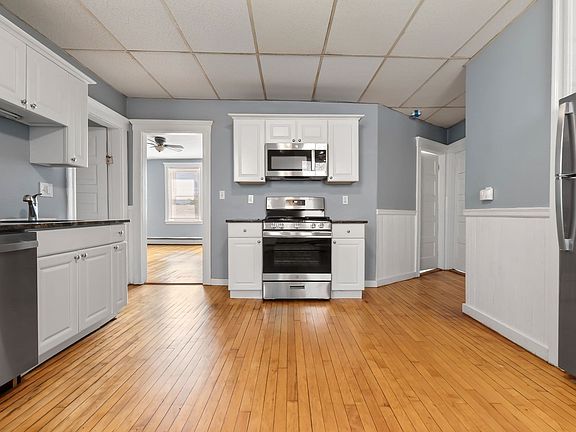 2nd image of 56 Ward St APT 3B