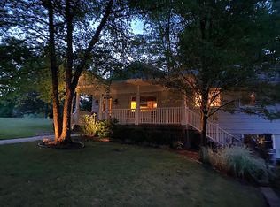 17 Oak Park Dr, Sawyer, MI 49125