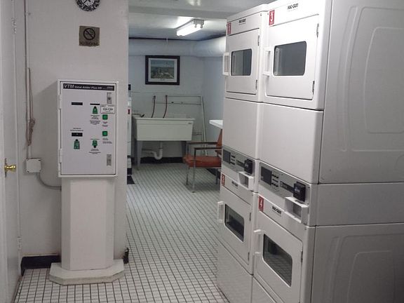 3rd image of 3301 Nostrand Ave #Lg013j