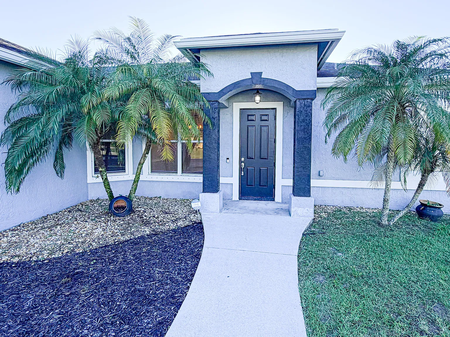 4 bed, 2.5 bath, 2009 sqft, $3,100 — Photo 4