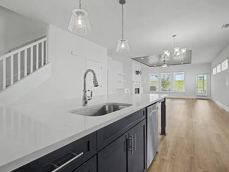 2508 Mount Vernon Ln — Photo 13