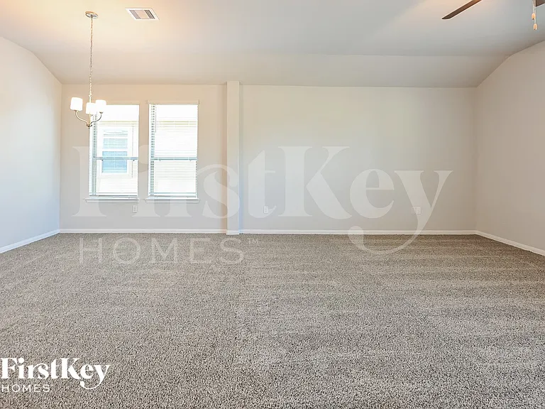 14785 Country Club Dr — Photo 5