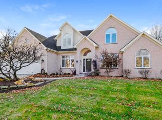 4259 Colton Cir, Naperville, IL 60564
