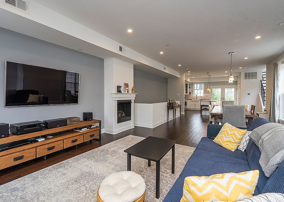 Main living room