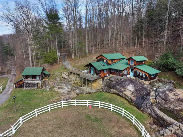 1058 Wolfgang Rd, Rock Cave, WV 26234