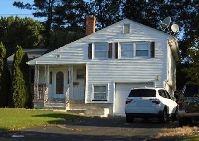 1st image of 83 Briarwood Dr