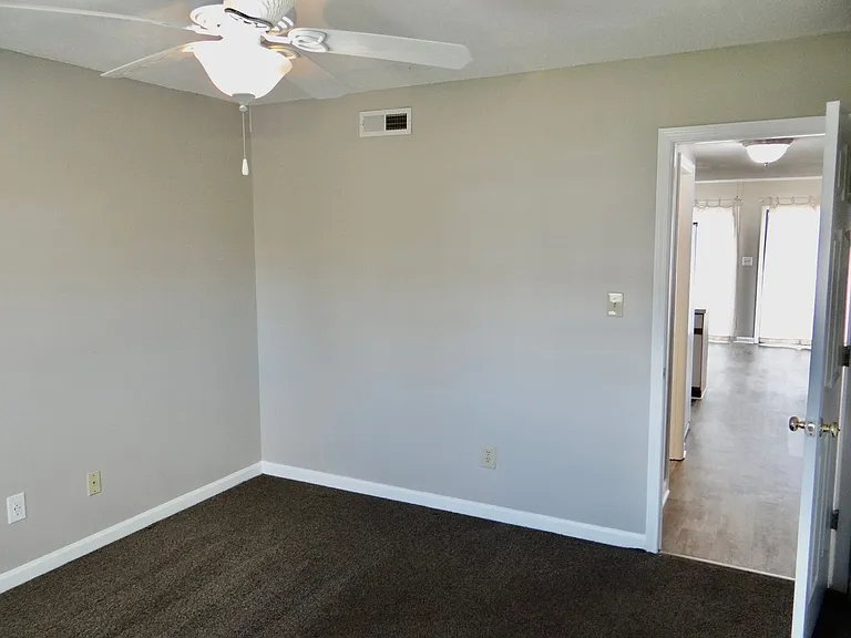 200 Deer Creek Rd #F — Photo 9