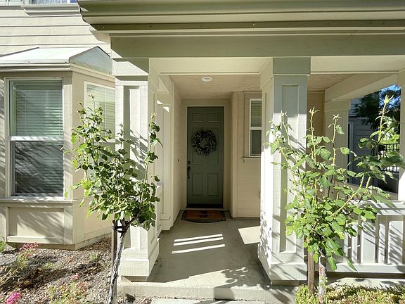 3rd image of 5926 Hillbrook Pl