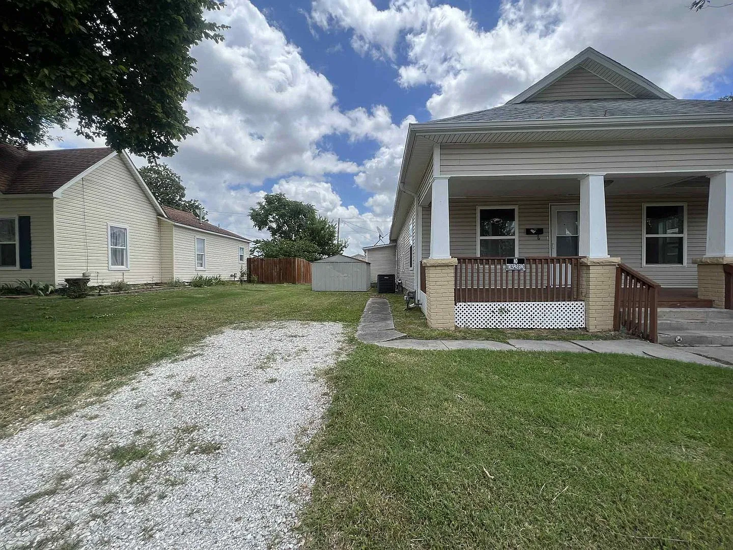 Coming Soon: ! Joplin: Beautiful, Spacious 4 Bedroom/ 3 Bathrooms House With Shed And Close To Ho... — Photo 3