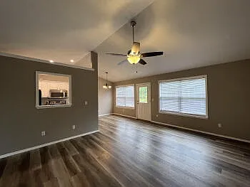 160 Sapling Dr — Photo 3
