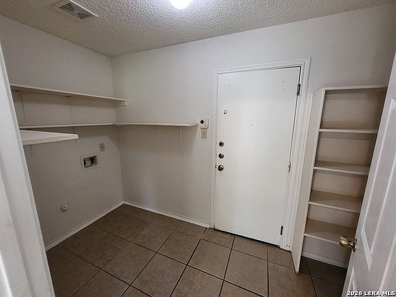 4th image of 10614 Stone Creek Pl