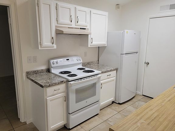 2nd image of 3540 Wilbarger Dr