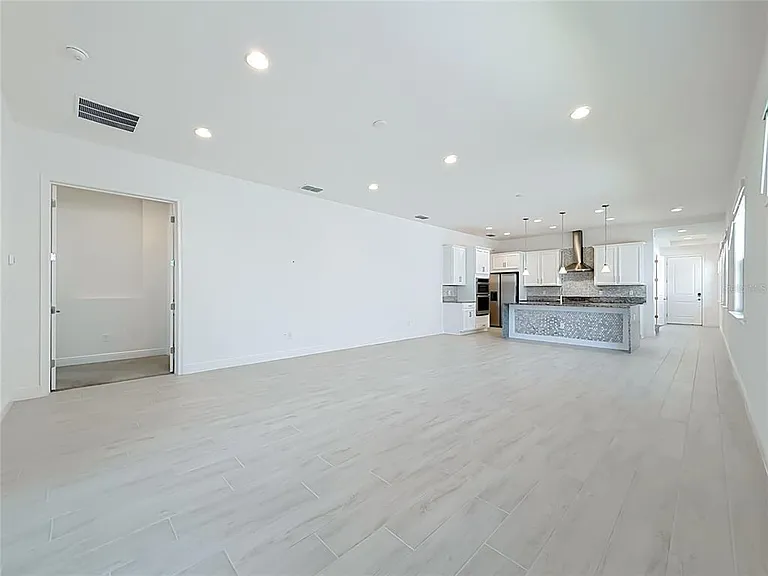 13244 Winterton Ln — Photo 11