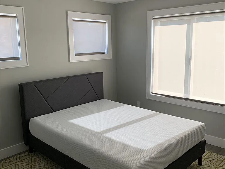 808 Elliott Ave — Photo 19