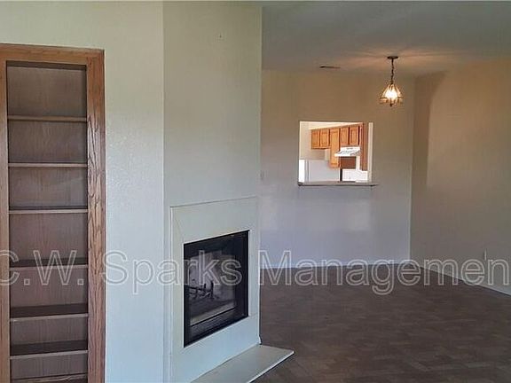 2nd image of 1755 Creekview Dr