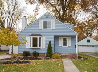 27873 W Oakland Rd, Bay Village, OH 44140
