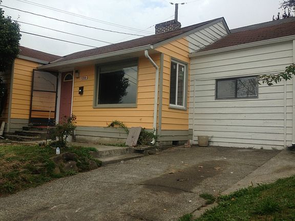 3rd image of 5318 Columbia Dr S