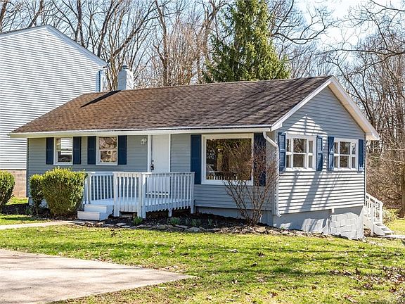 2nd image of 2739 Prospect Dr