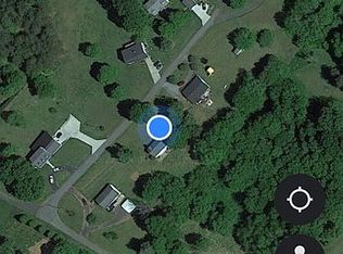 102 Willow Ct, Ringgold, VA 24586