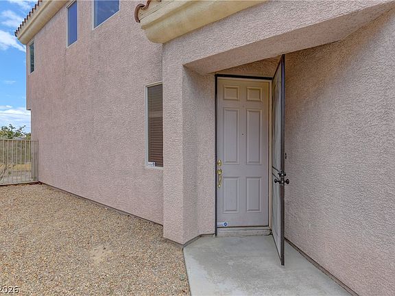 3rd image of 9278 Bearded Iris Ave