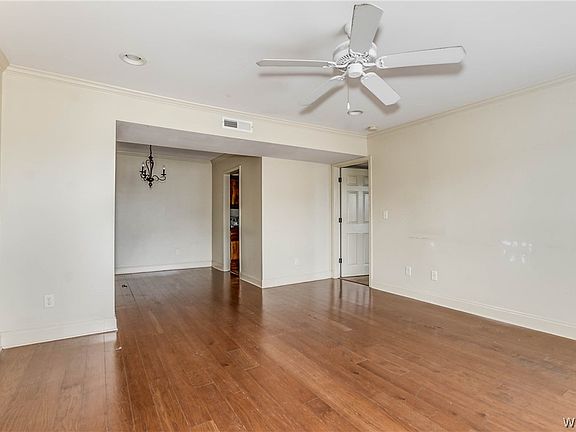 5th image of 210 15th St #56